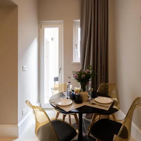 Apartment Palazzo Pisani - Bari